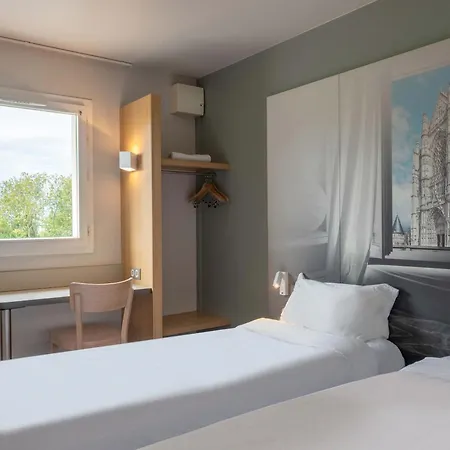 B&B Hotel Beauvais Hotel