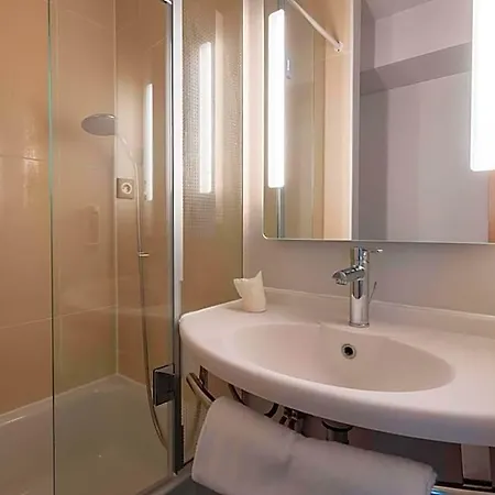 Hotel Beauvais 2*