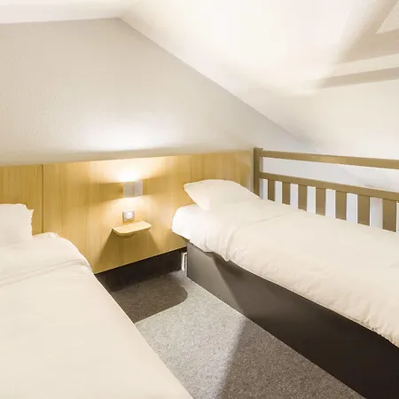 B&B Hotel Beauvais Hotel 2*
